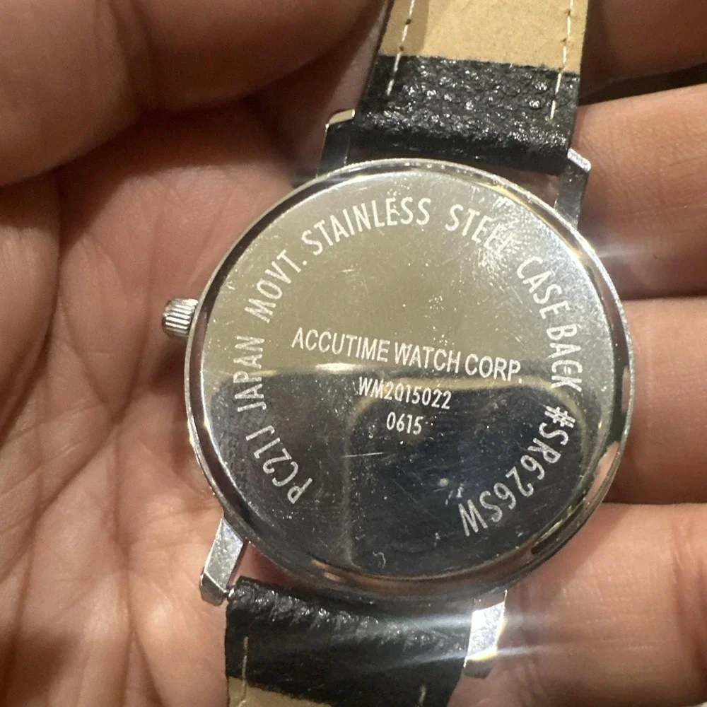 Working 40mm Zig‎ Zag Black & White Gold Tone Watch With Black Leather Strap
